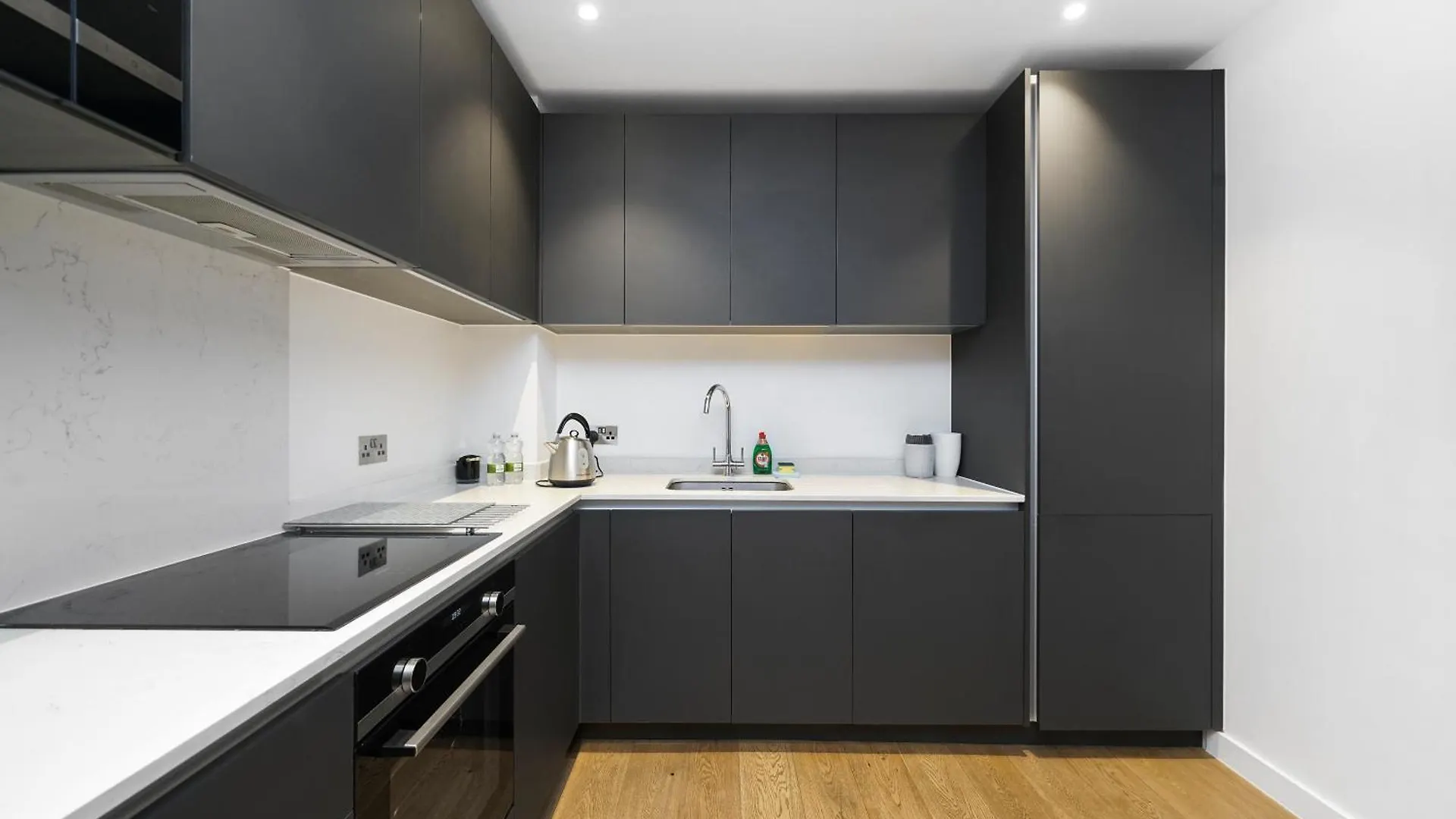 Modern One Bedroom Apartment London