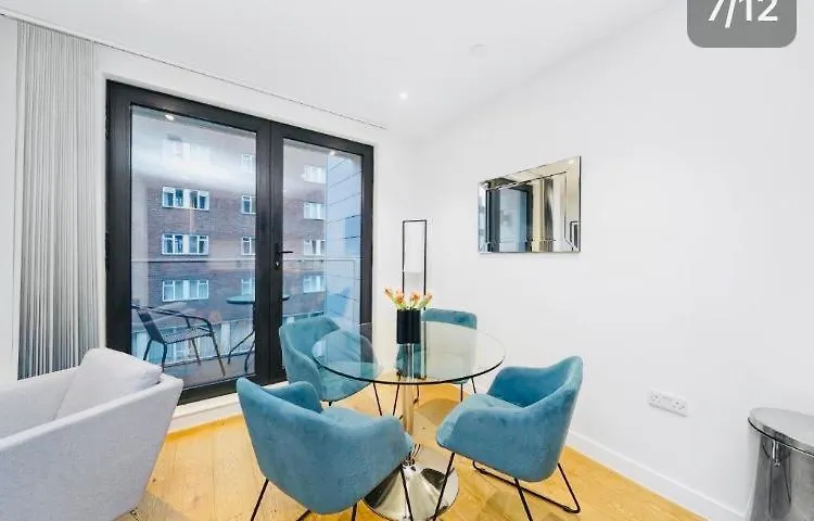 Modern One Bedroom Apartment London